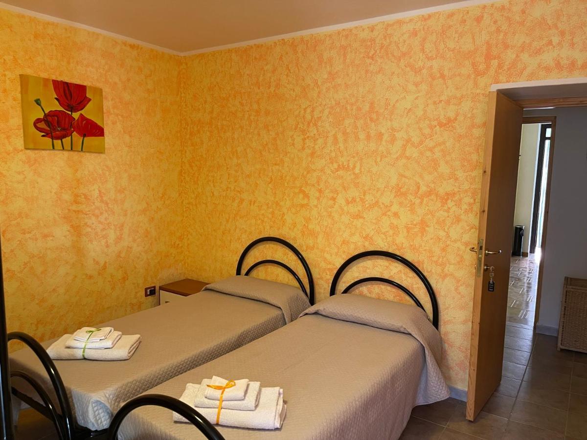 B&B Sterlizia Santa Maria la Palma Kültér fotó